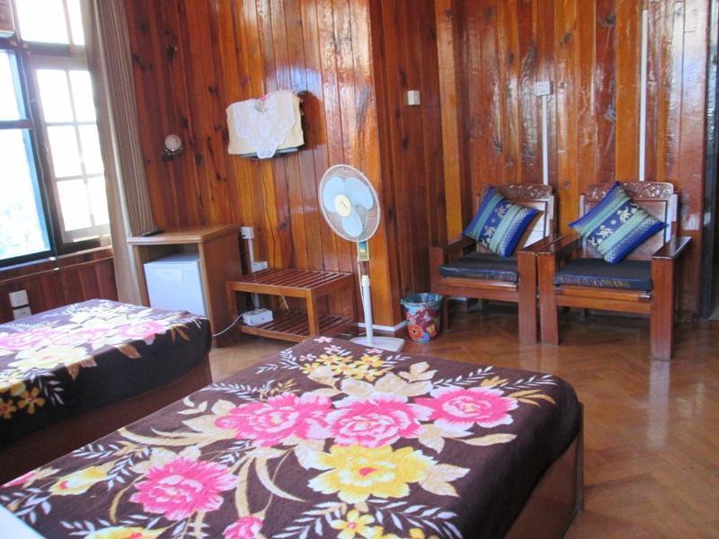 Gold Star Hotel Nyaung Shwe Εξωτερικό φωτογραφία