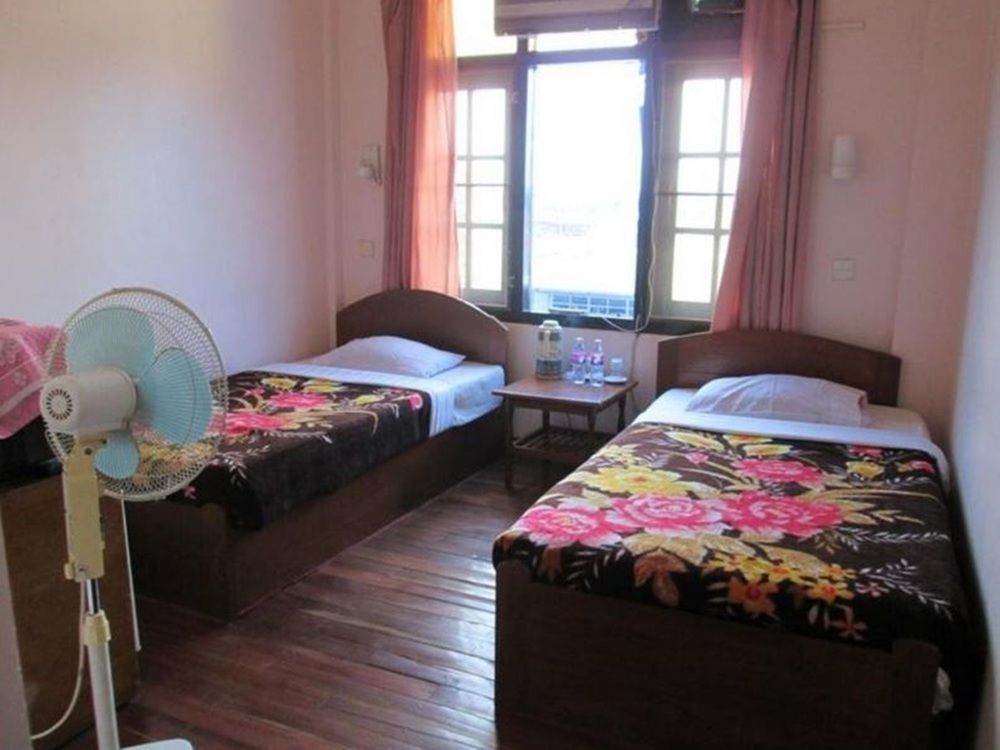 Gold Star Hotel Nyaung Shwe Εξωτερικό φωτογραφία