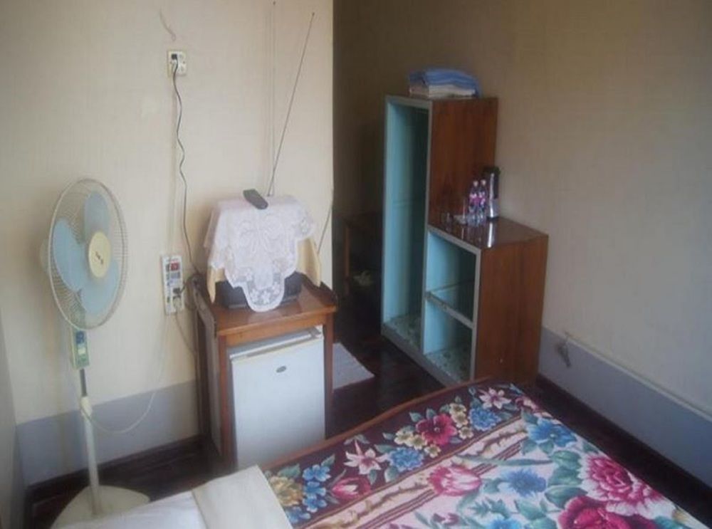 Gold Star Hotel Nyaung Shwe Εξωτερικό φωτογραφία